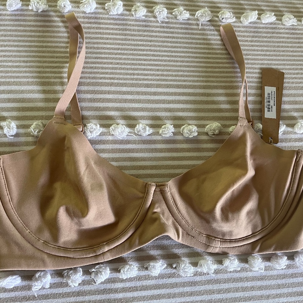 Skims Fits Everybody Unlined Demi Bra "Clay" - 34C